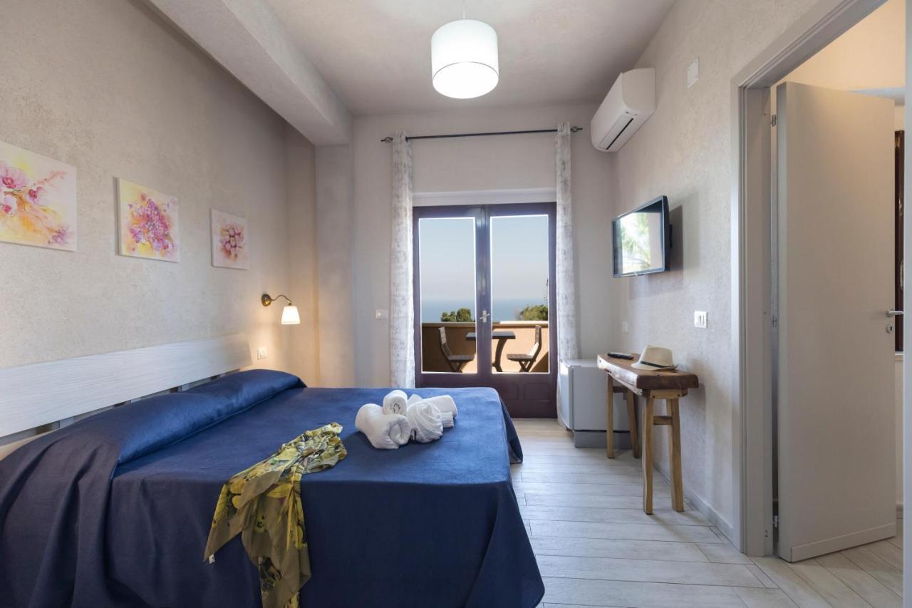 B&B Villa Orchidea Ricadi Exterior photo