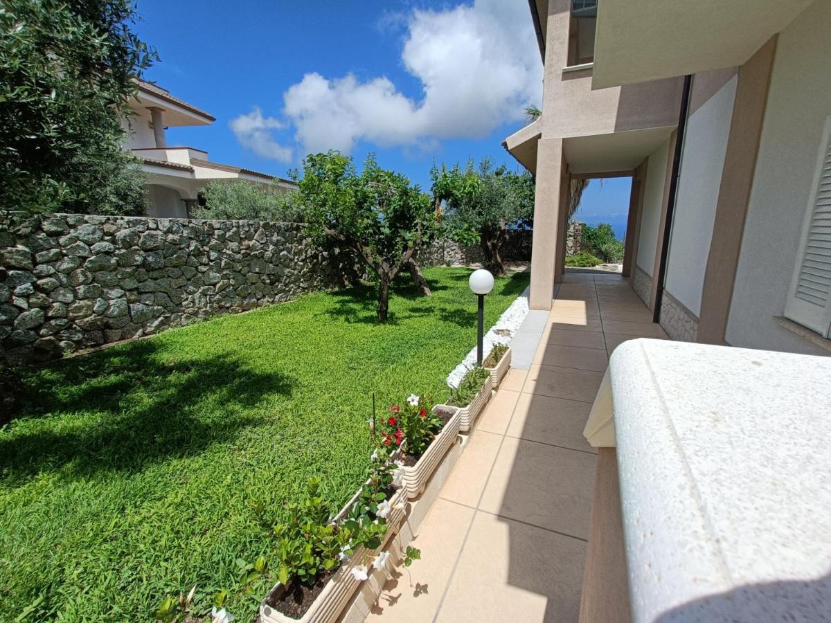 B&B Villa Orchidea Ricadi Exterior photo